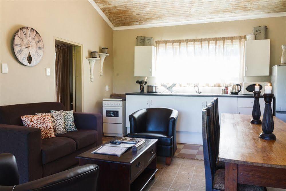 Birdsong Cottages Modimolle Luaran gambar